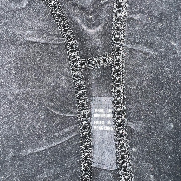 Shimmering Vintage-  Shell Clutch with Chain Strap - Picture 10 of 16